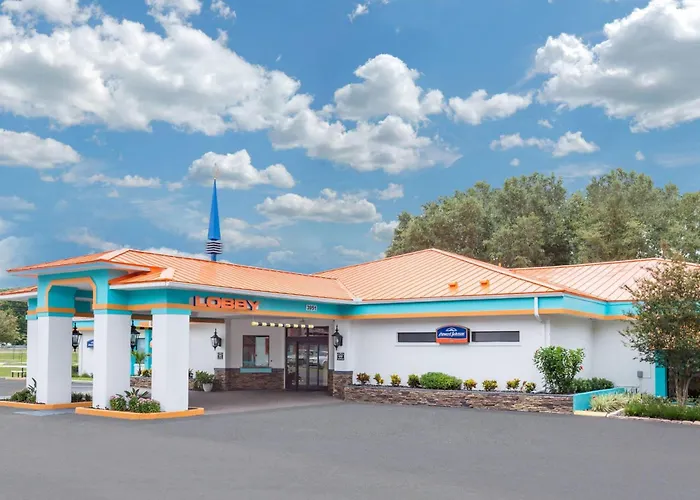 In Luxury hotels Howard Johnson By Wyndham Ocala Fl I-75